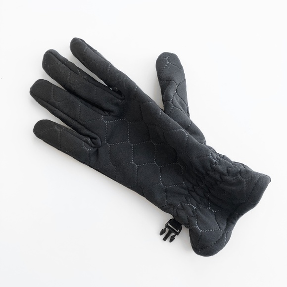 Degrees by 180s Black Quilted Gloves - Picture 3 of 6